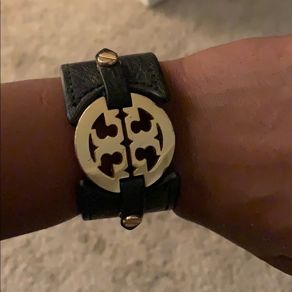Tory Burch Jewelry - Tory Burch Signature Black Leather Logo Bracelet
